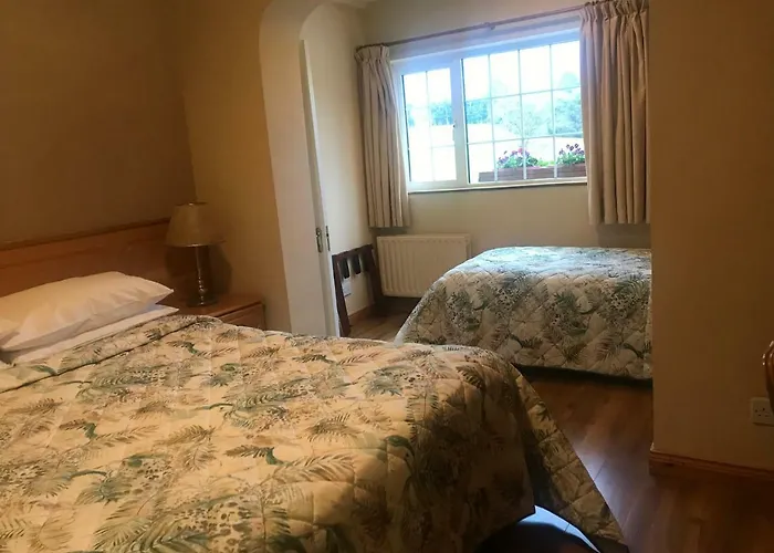 Muckross Riding Stables Фермерский дом *